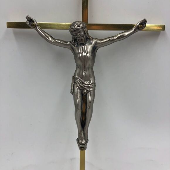 Vintage INRI Brass Jesus Crucifix Christian Religious Cross Hanging Wall Art - Picture 3 of 9